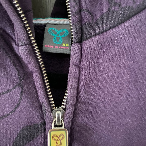 TNA zip up hoodie - Picture 6 of 6